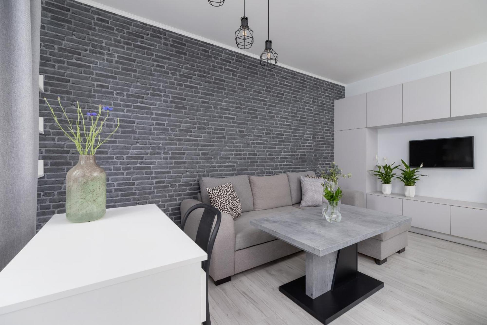 One Bedroom Apartment With A Balcony - Dietla 109 Street Krakow Bagian luar foto